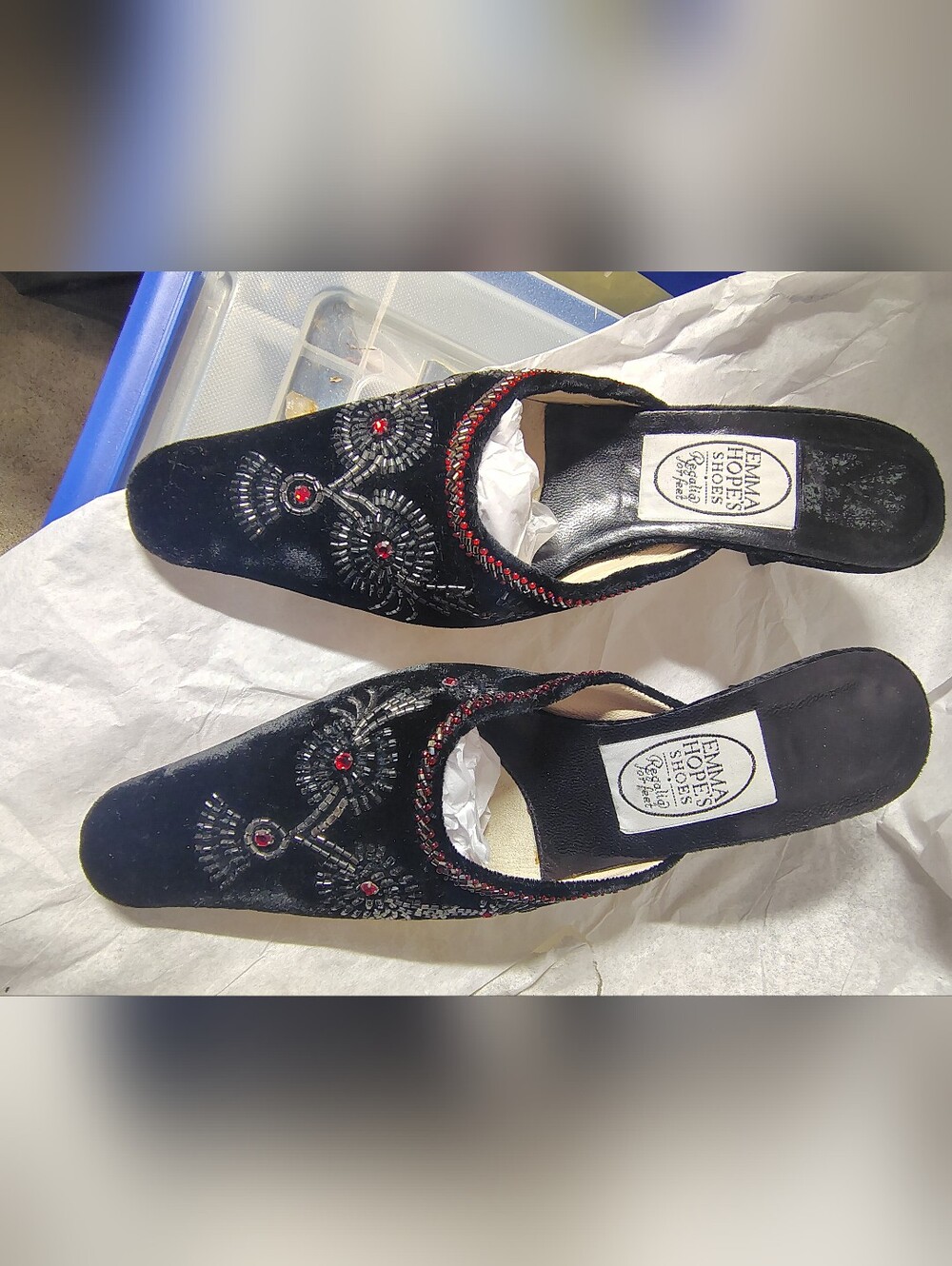 Emma Hope's Velvet Sequin Mule - NWOB 7/37 - Picture 5 of 7